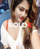 Maneesha a reasonably priced hottie for top moments