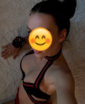 Independent Call Girl Dubai 1502558122